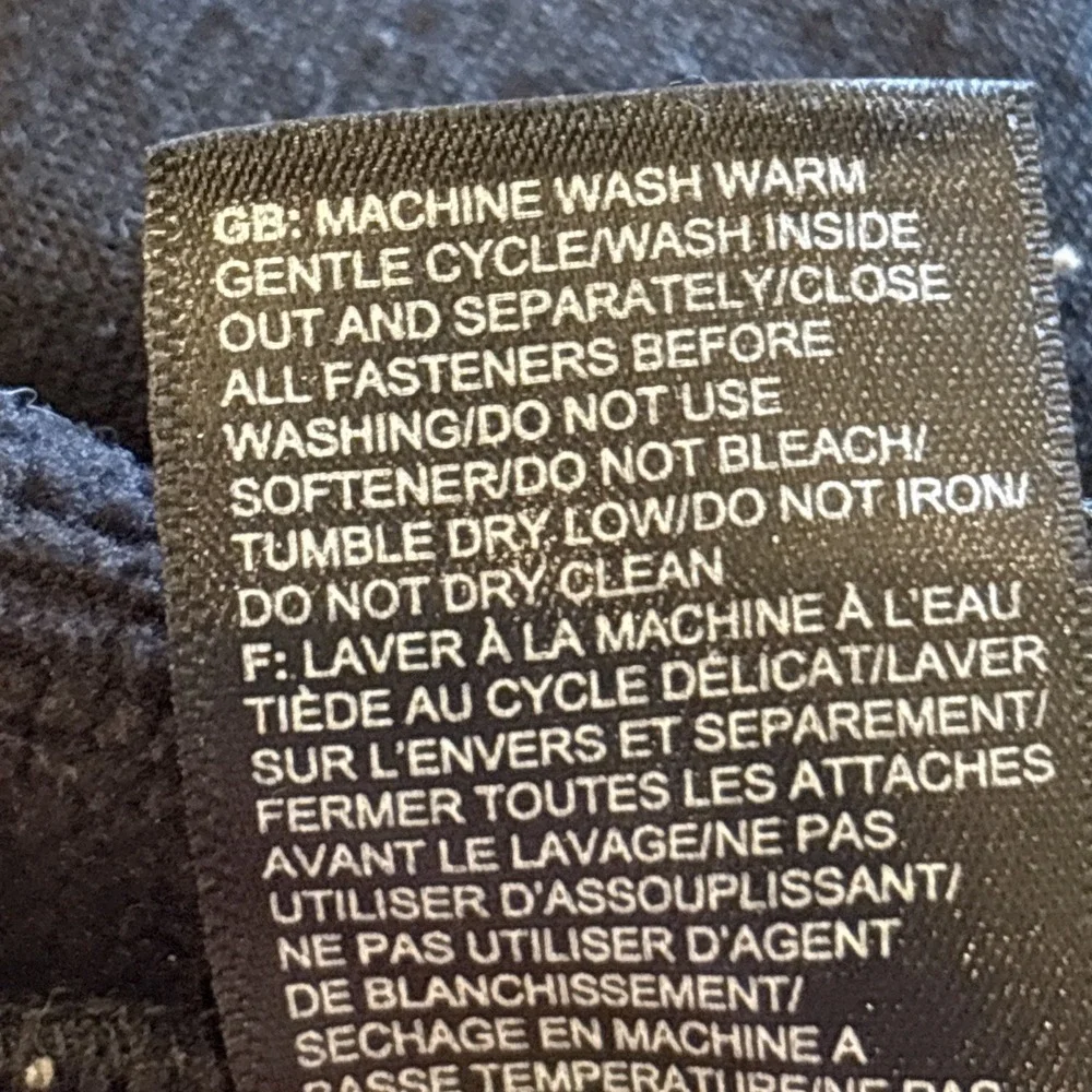 The North Face Mens Medium Windwall Full Zip Fleece Black Jacket